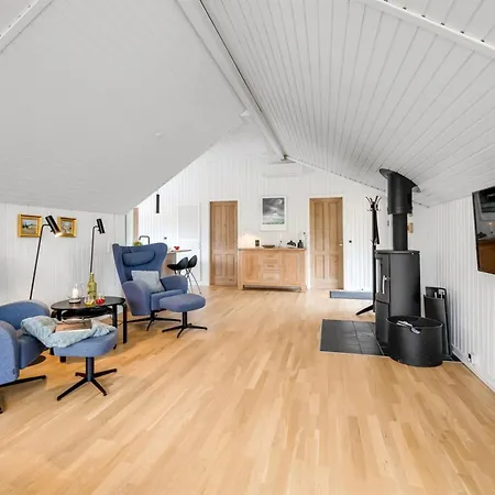 Adde - 1km From The Sea By Interhome