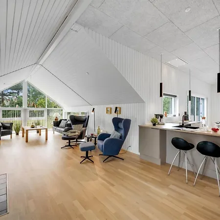 Adde - 1km From The Sea By Interhome Hébergement de vacances *